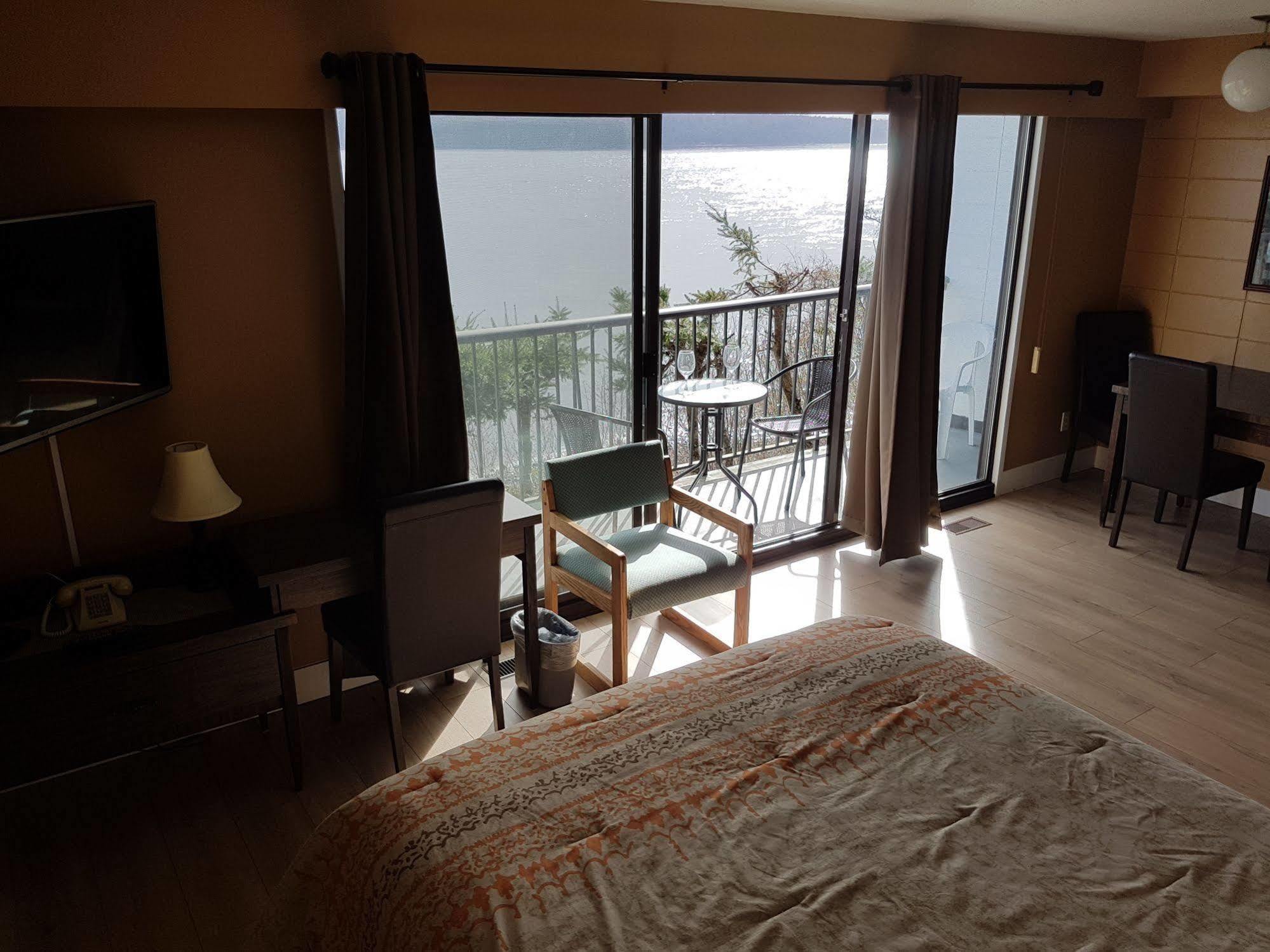 浪潮之上汽车旅馆 坎贝尔河 外观 照片